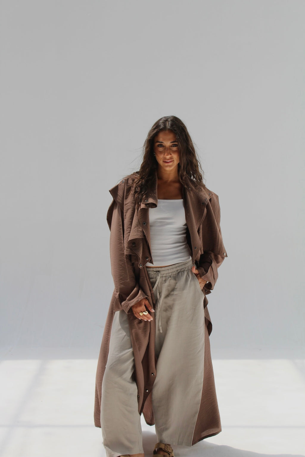 Tensile Flow Summer Coat - Brown