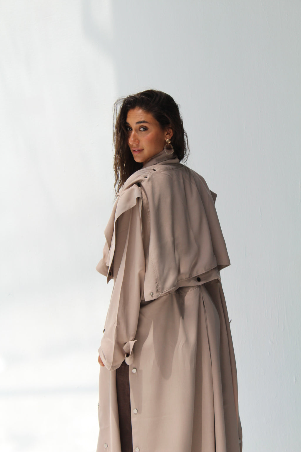 Tensile Flow Summer Coat - caffe