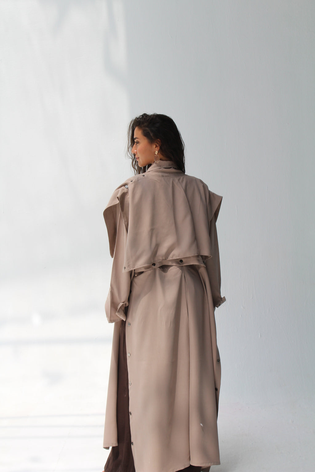 Tensile Flow Summer Coat - caffe