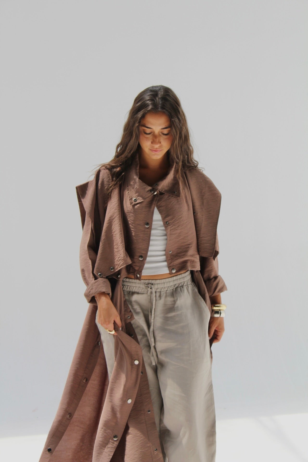 Tensile Flow Summer Coat - Brown