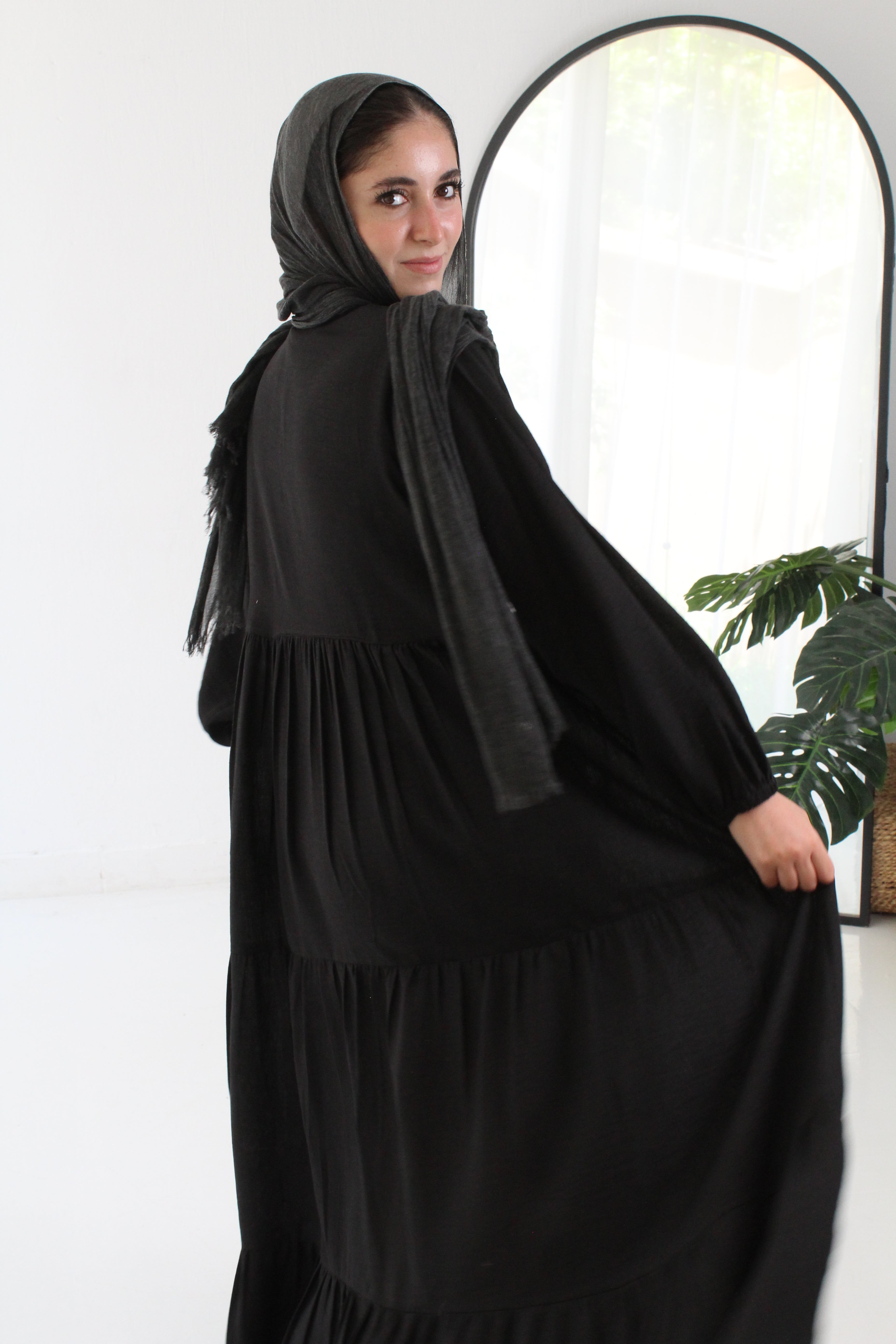 Flow Linen Maxi Dress - Black