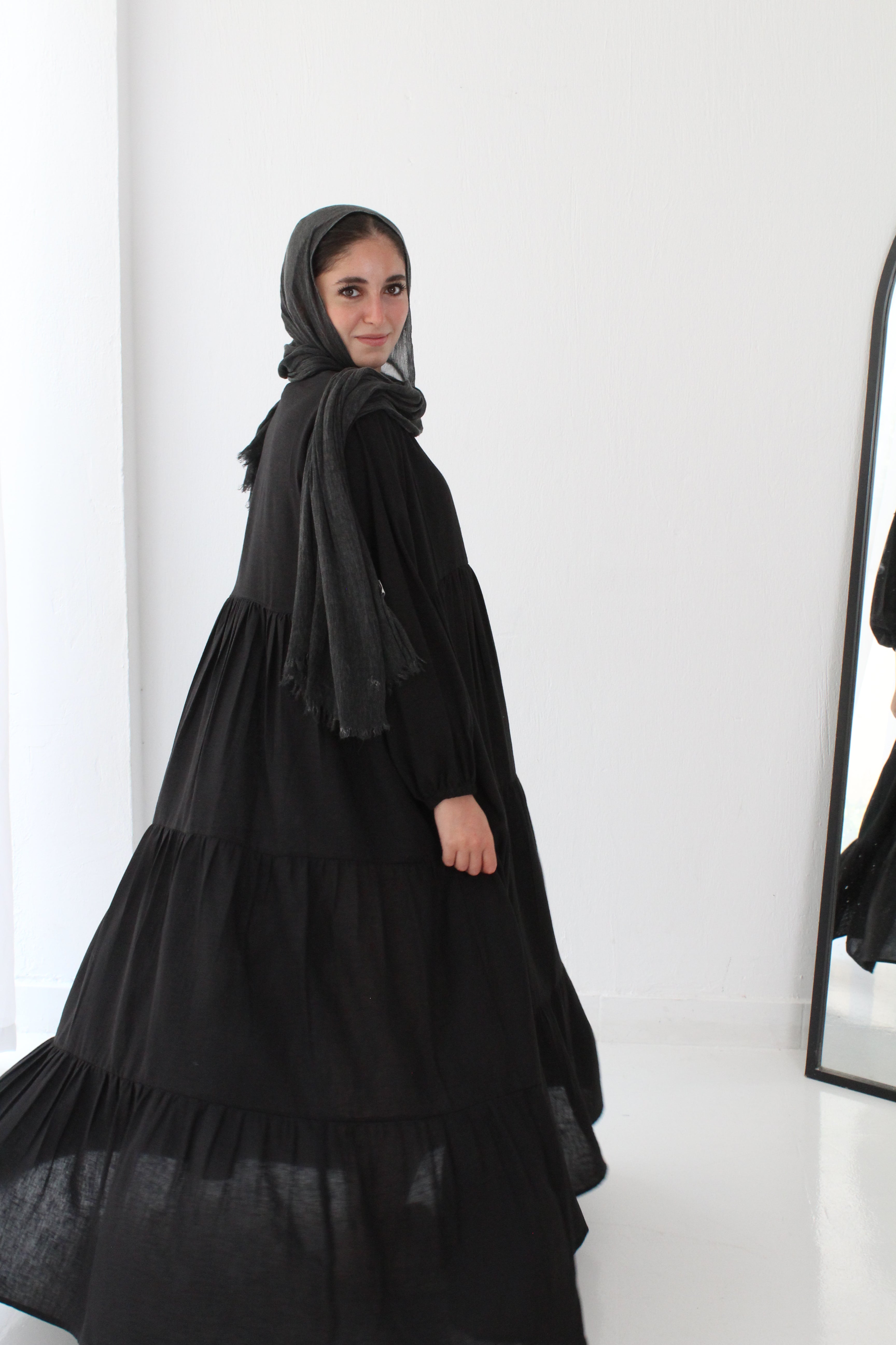 Flow Linen Maxi Dress - Black