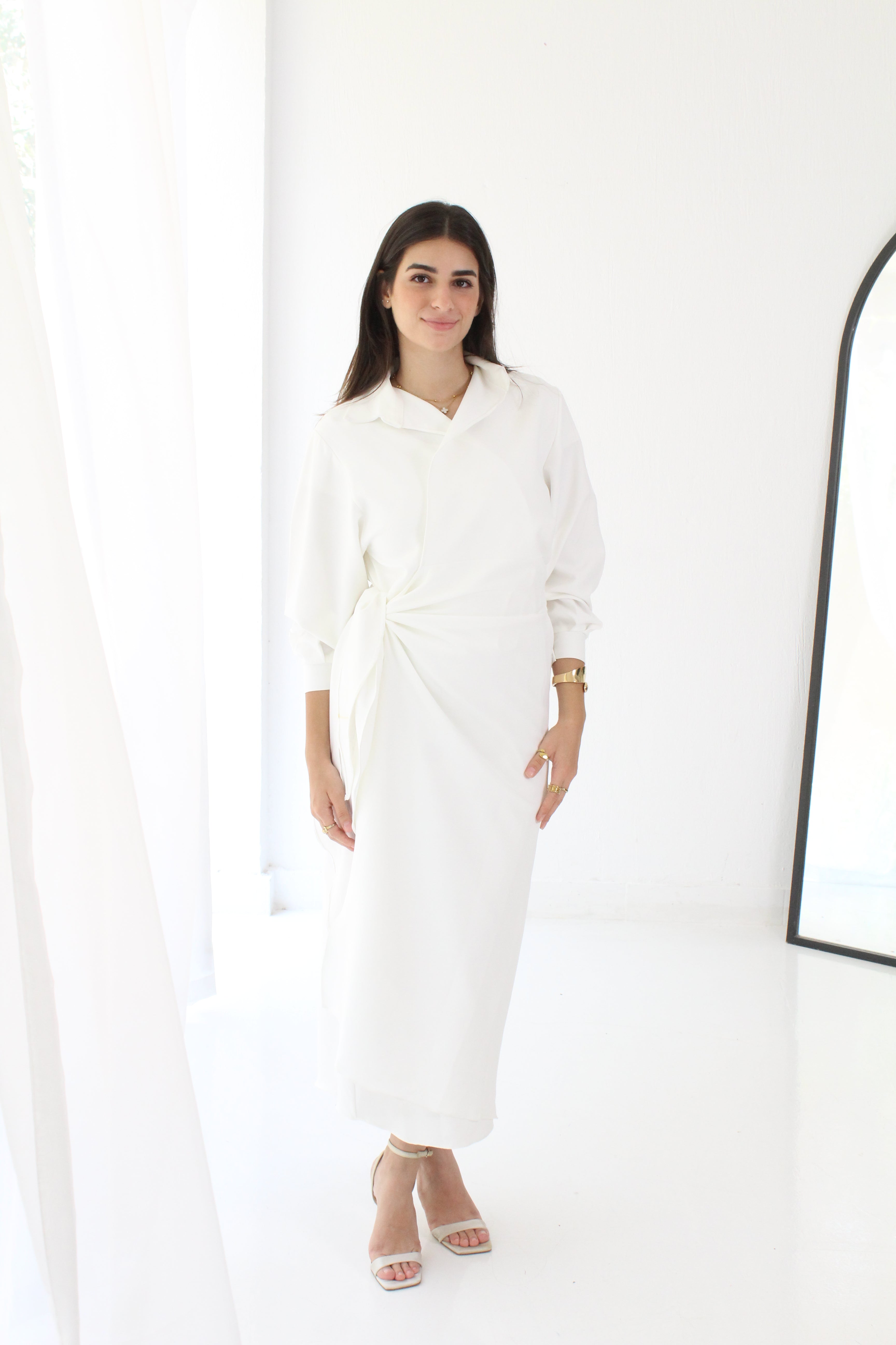 Velora Classic Wrapped Dress - White